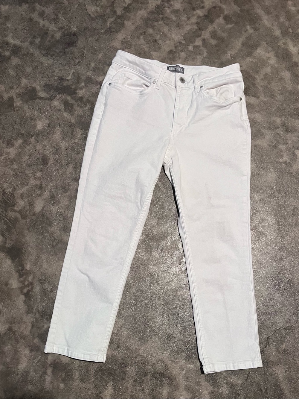 Falls Creek White Women's Ankle Jeans